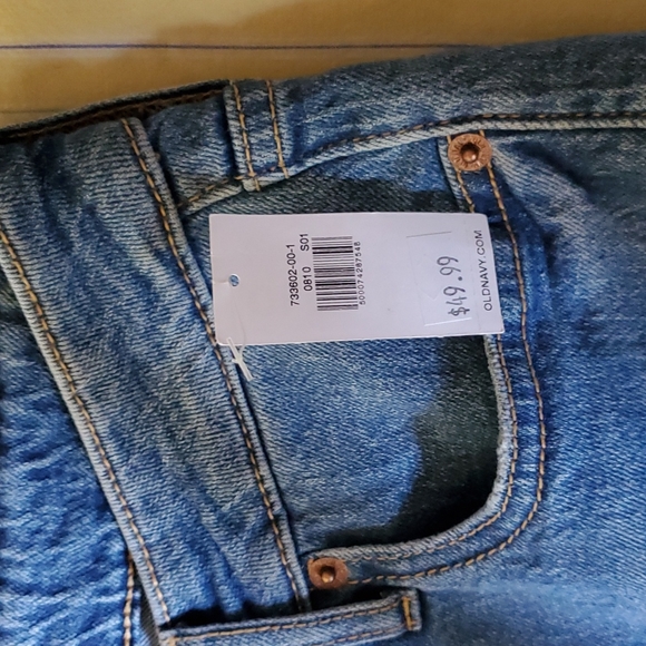 Old Navy Tall Jeans - Picture 15 of 15